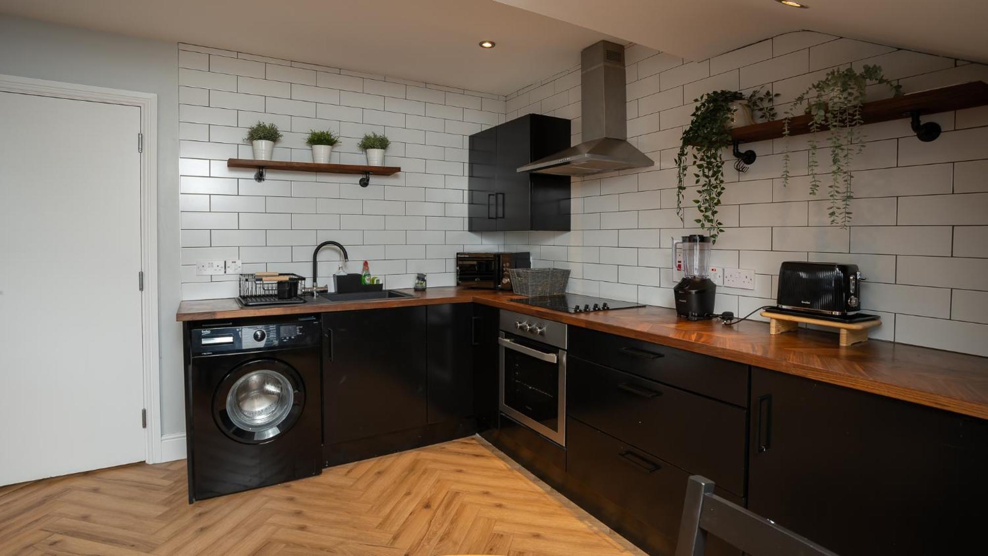 2 Bdr & 1 Bdr Apartments At Queens Uni By Belfast City Breaks Ruang foto