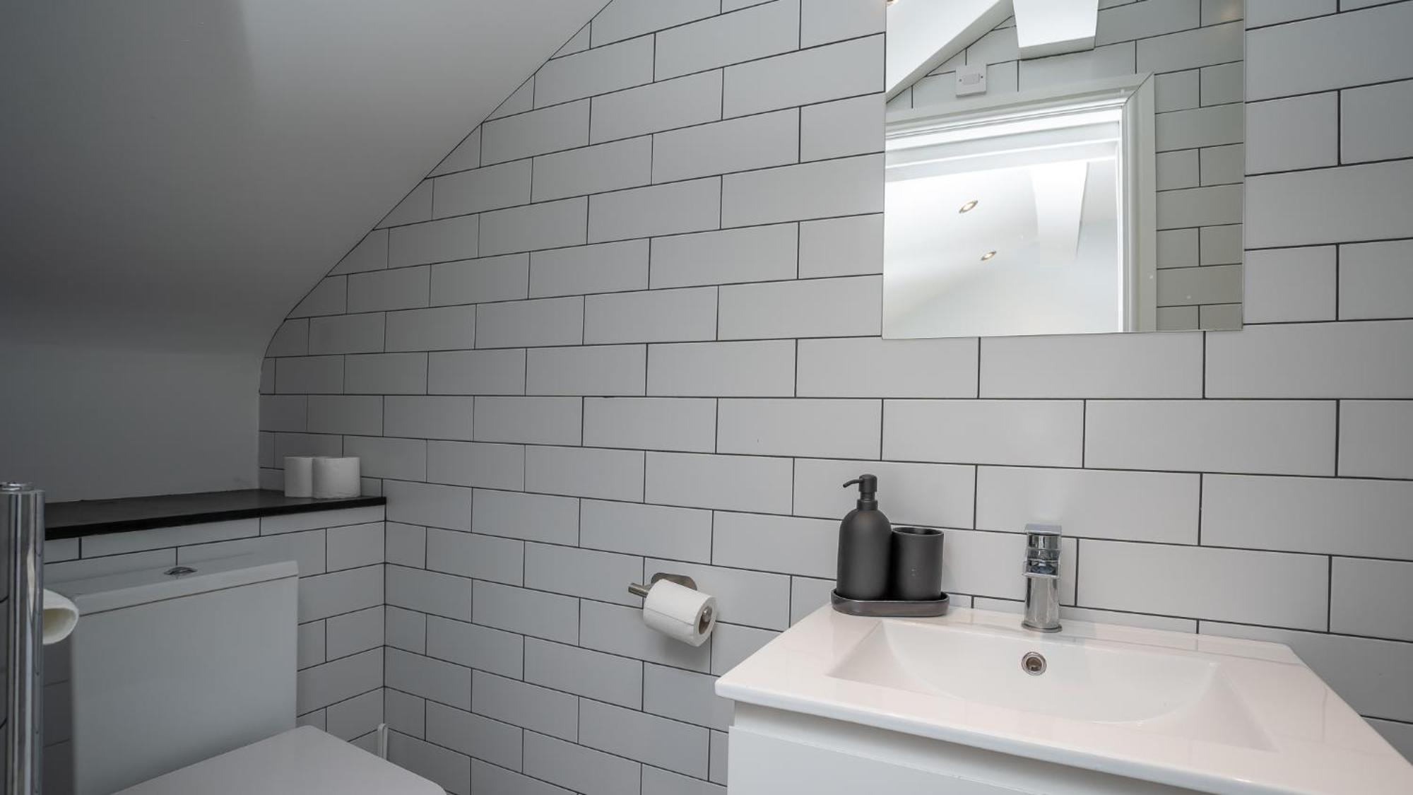 2 Bdr & 1 Bdr Apartments At Queens Uni By Belfast City Breaks Bagian luar foto