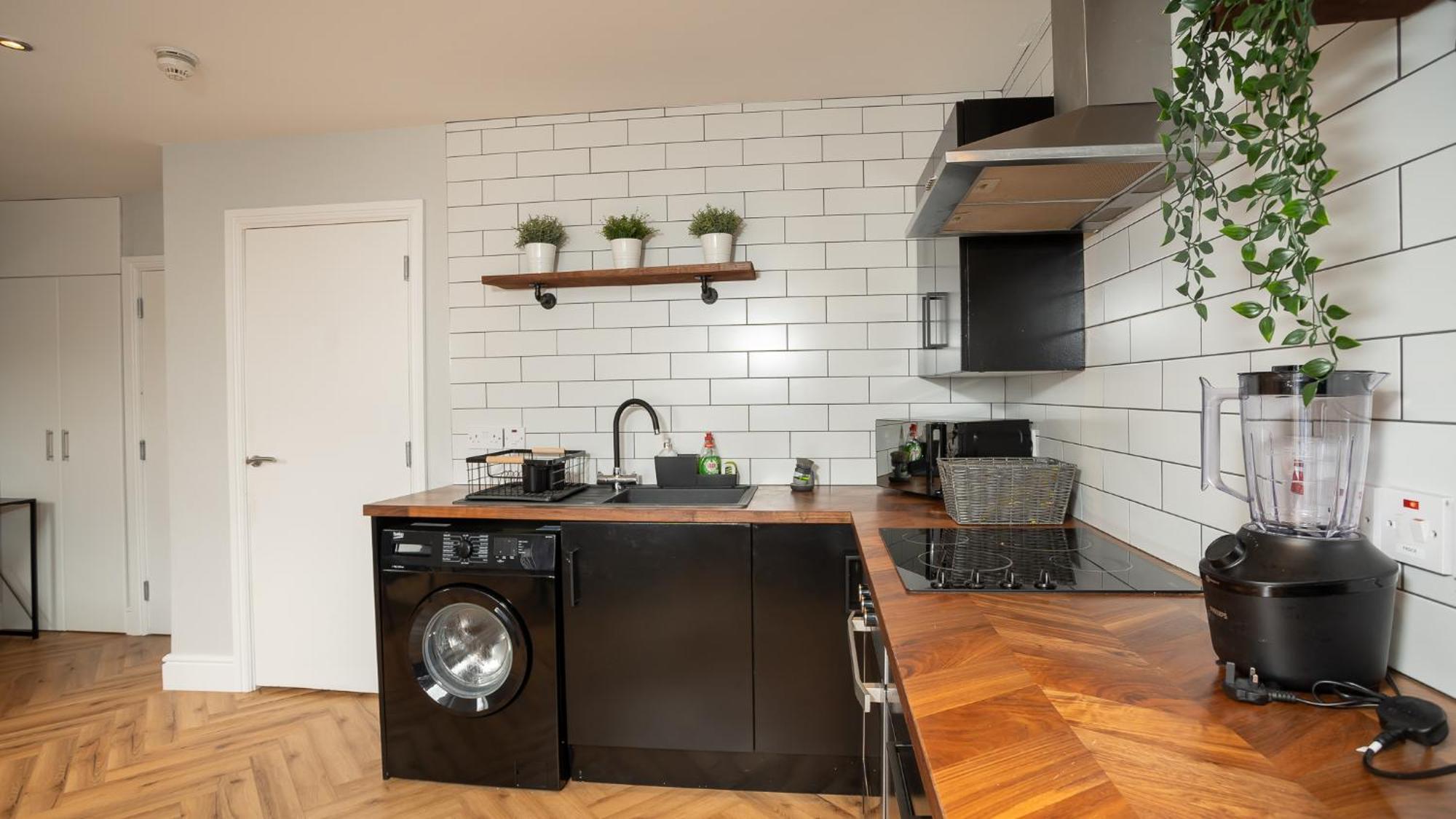 2 Bdr & 1 Bdr Apartments At Queens Uni By Belfast City Breaks Bagian luar foto